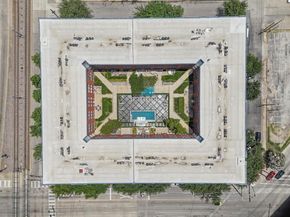 2502  Live Oak Street  236, Dallas Texas 75204