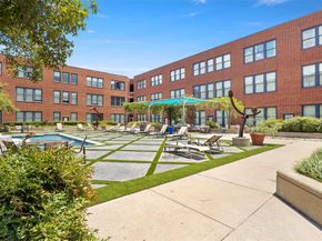 2502  Live Oak Street  236, Dallas Texas 75204