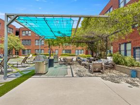 2502  Live Oak Street  236, Dallas Texas 75204