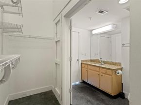 2502  Live Oak Street  236, Dallas Texas 75204