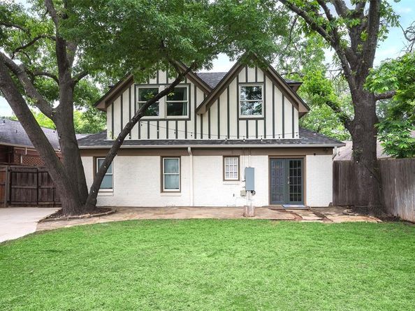 6934  Hammond Avenue , Dallas Texas 75223