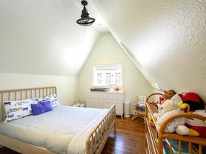 6934  Hammond Avenue , Dallas Texas 75223