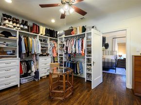 6934  Hammond Avenue , Dallas Texas 75223
