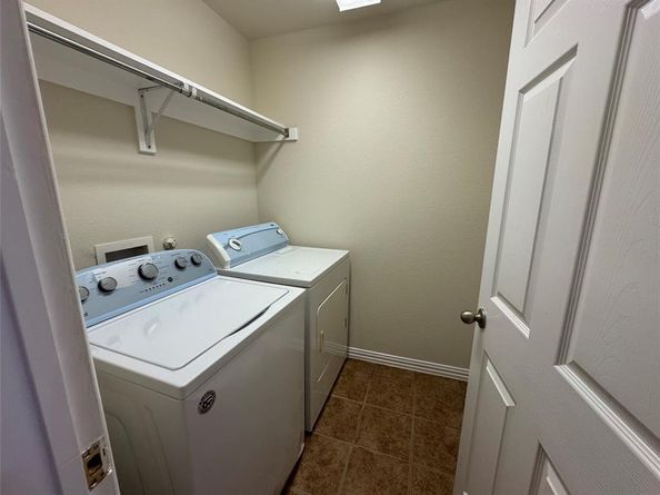 2619  Cove Drive , Grand Prairie Texas 75054