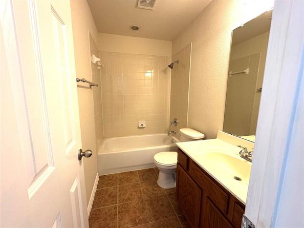 2619  Cove Drive , Grand Prairie Texas 75054