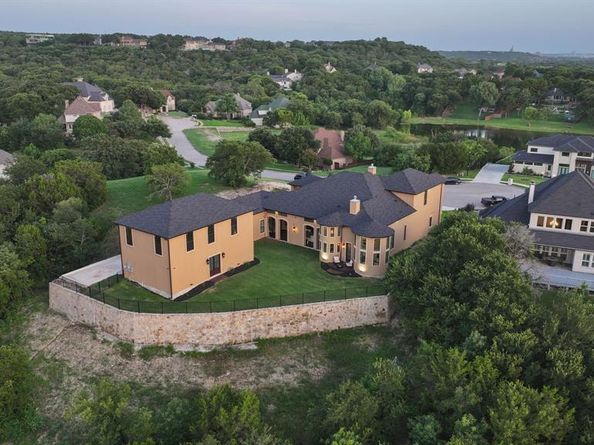 2621  Whispering Oaks Cove , Cedar Hill Texas 75104
