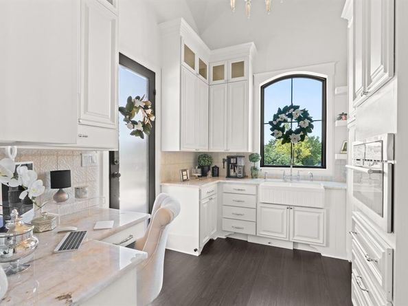 2621  Whispering Oaks Cove , Cedar Hill Texas 75104