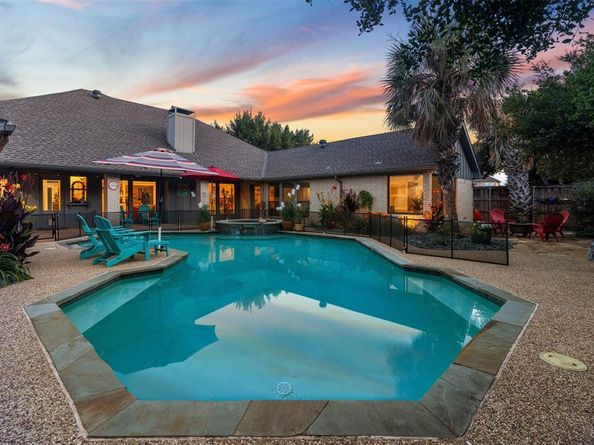 5931  Mapleshade Lane , Dallas Texas 75252