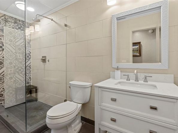 5931  Mapleshade Lane , Dallas Texas 75252