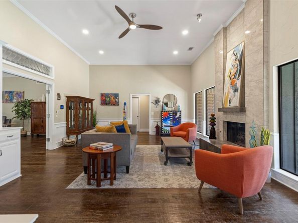 5931  Mapleshade Lane , Dallas Texas 75252