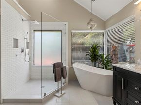 5931  Mapleshade Lane , Dallas Texas 75252
