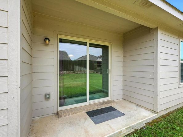 5517  Las Lomas Lane , Denton Texas 76208