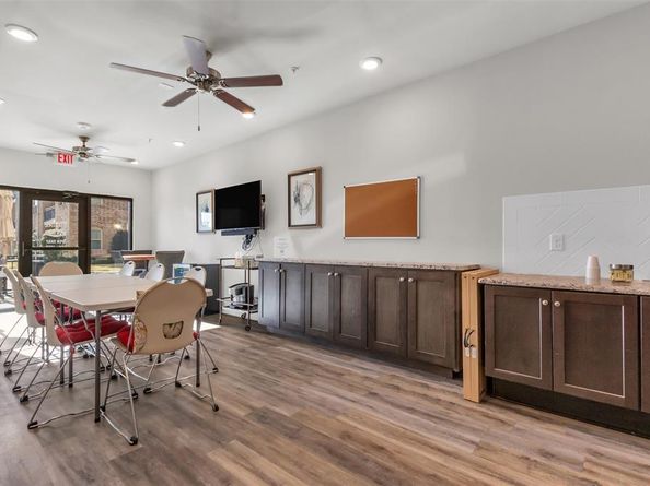 1735  Wittington Place  2302, Farmers Branch Texas 75234