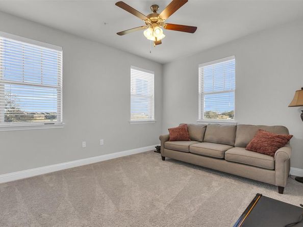 1735  Wittington Place  2302, Farmers Branch Texas 75234