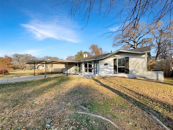 7217  Nosilla Street , Fort Worth Texas 76112