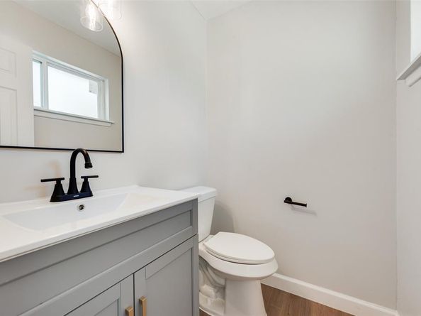 2511  Larchmont Drive , Mesquite Texas 75150