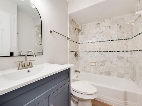 2511  Larchmont Drive , Mesquite Texas 75150
