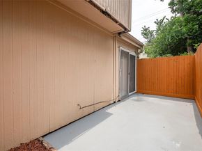 4327  Holland Avenue  205, Dallas Texas 75219