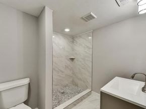 4327  Holland Avenue  205, Dallas Texas 75219