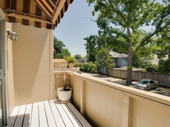 4327  Holland Avenue  205, Dallas Texas 75219