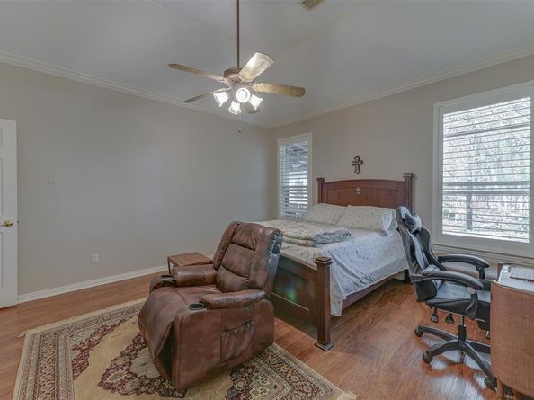 1349  Flying Jib Drive , Azle Texas 76020
