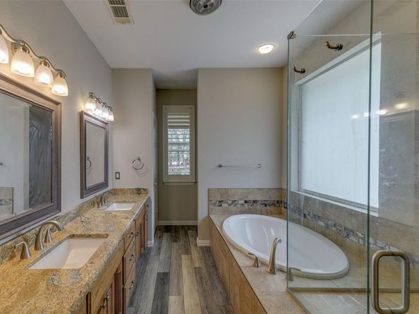 1349  Flying Jib Drive , Azle Texas 76020