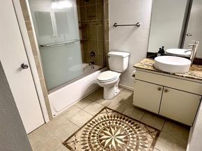 4845  Cedar Springs Road  368, Dallas Texas 75219