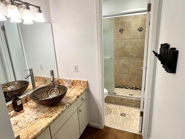 4845  Cedar Springs Road  368, Dallas Texas 75219