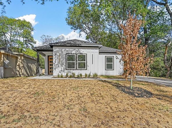 5424  Bourquin Street , Dallas Texas 75210