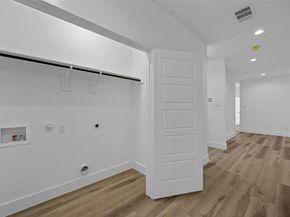 5424  Bourquin Street , Dallas Texas 75210
