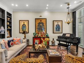 3802 S Versailles Avenue , Dallas Texas 75209