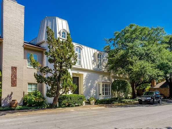 3802 S Versailles Avenue , Dallas Texas 75209