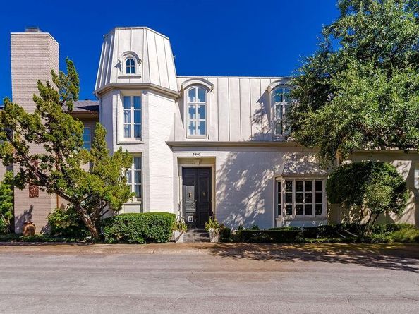 3802 S Versailles Avenue , Dallas Texas 75209