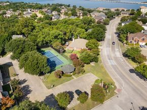 3123  Bourbon Street Circle , Rockwall Texas 75032