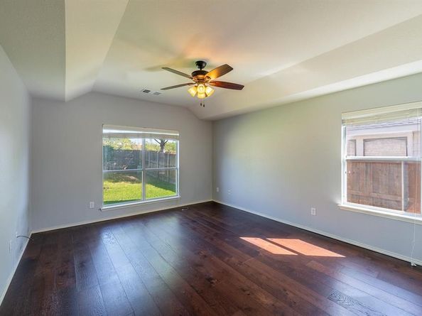 9200  Warren Drive , McKinney Texas 75071