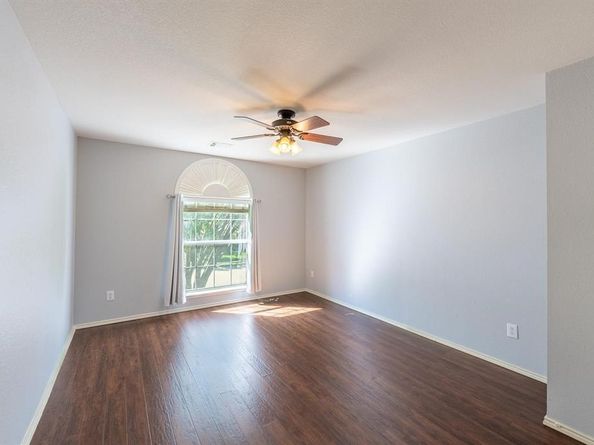 9200  Warren Drive , McKinney Texas 75071