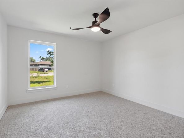 9905  Glenrio Lane , Dallas Texas 75220