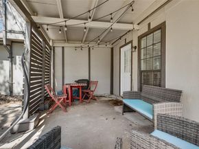 702  Middle Glen Drive , Garland Texas 75043