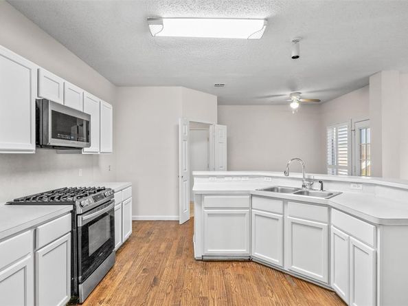 826  Orian Drive , Mesquite Texas 75181