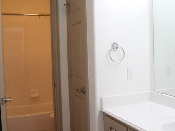651  Lockridge Road , Lantana Texas 76226