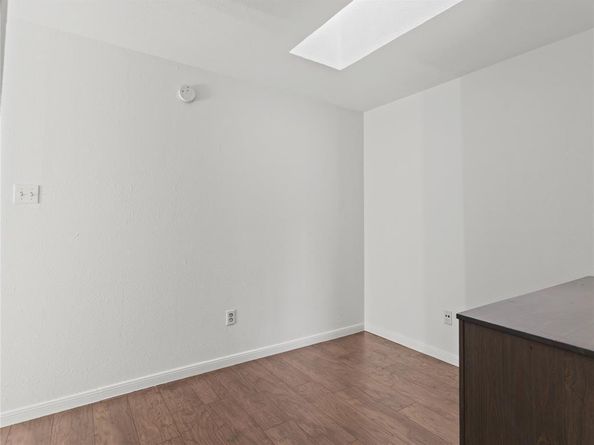 5757  Martel Avenue  B11, Dallas Texas 75206