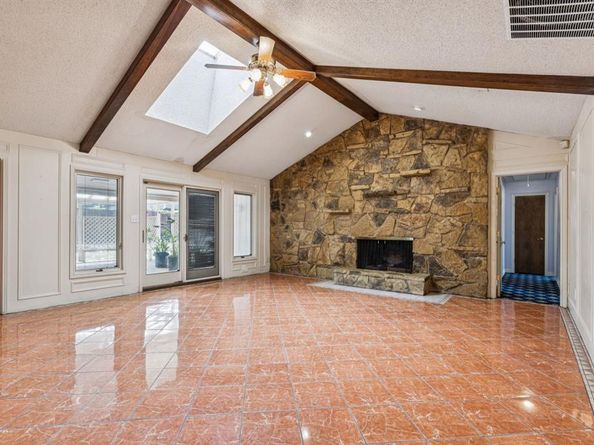 1702  Paisley Drive , Arlington Texas 76015