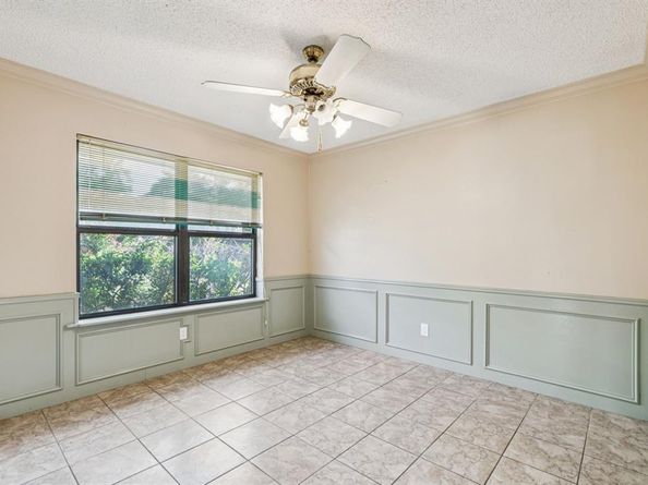 1702  Paisley Drive , Arlington Texas 76015
