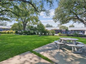 7607  Pebblestone Drive  9, Dallas Texas 75230