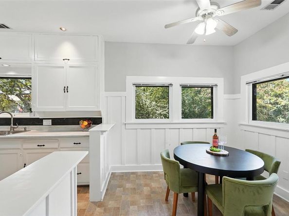 726  Haines Avenue , Dallas Texas 75208
