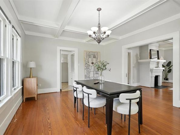 726  Haines Avenue , Dallas Texas 75208