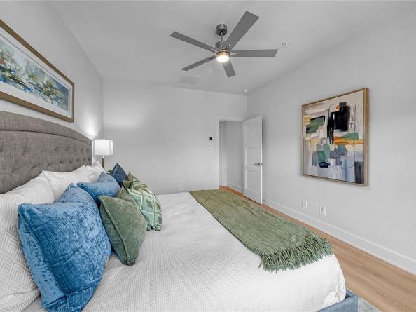 13351  Goodland Street  206, Farmers Branch Texas 75234