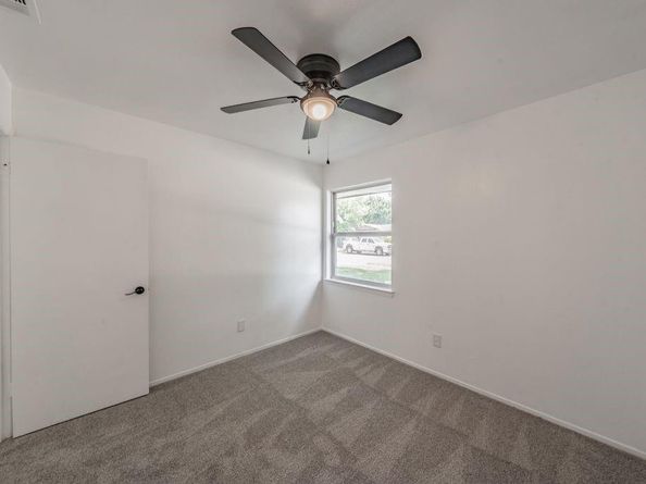 1509  Meadowcrest Drive , Garland Texas 75042