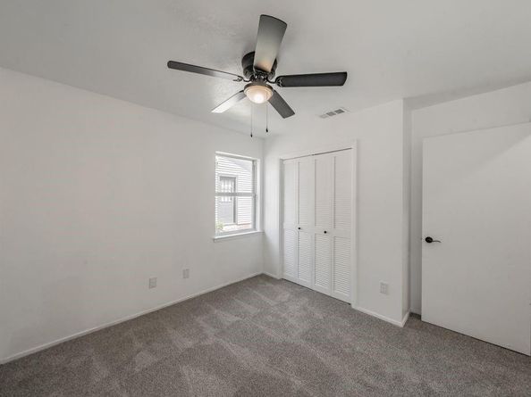 1509  Meadowcrest Drive , Garland Texas 75042