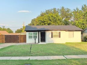 2306  Clover Ridge Drive , Dallas Texas 75216